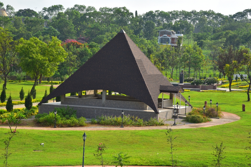 Pyramid Meditation Centre